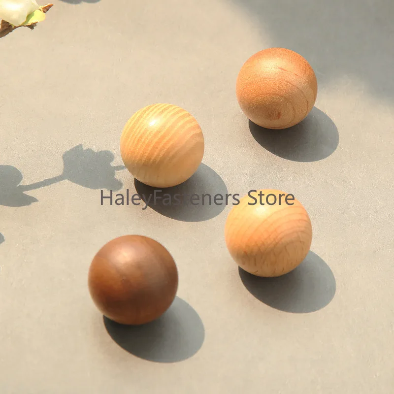 Japanese Furniture Hardware - ลูกบิดลิ้นชักสไตล์ญี่ปุ่นทำจากไม้จริงมือจับประตูตู้เสื้อผ้าด้ามจับตู้ในห้องครัวที่จับบอลกลมรูเดียวอุปกรณ์เหล็กเครื่องตกแต่งบ้าน