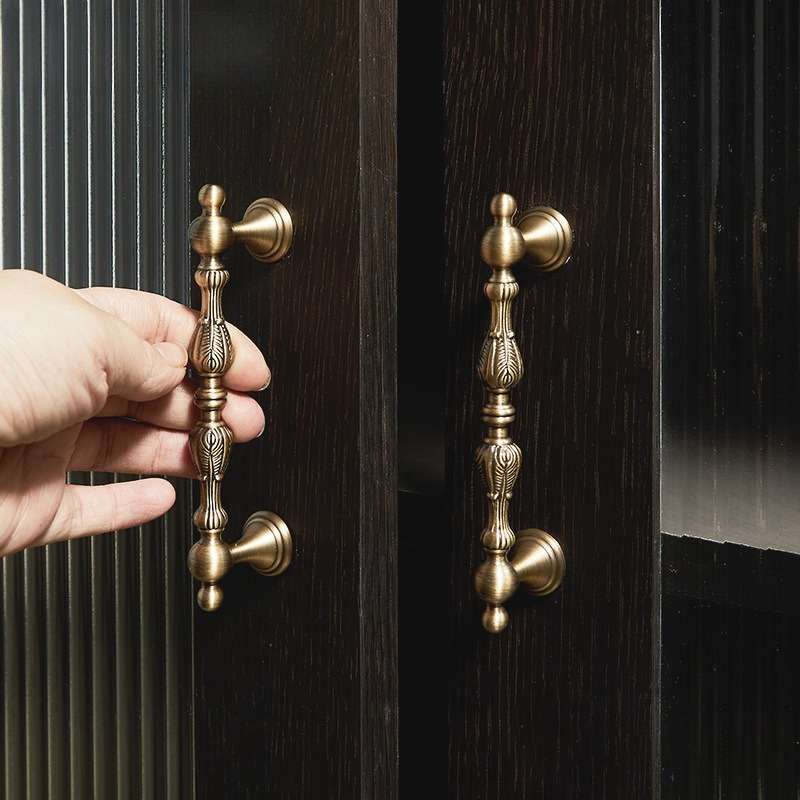มือจับประตูตู้เสื้อผ้าสไตล์ยุโ - Furniture Hardware High End บทวิจารณ์และราคา