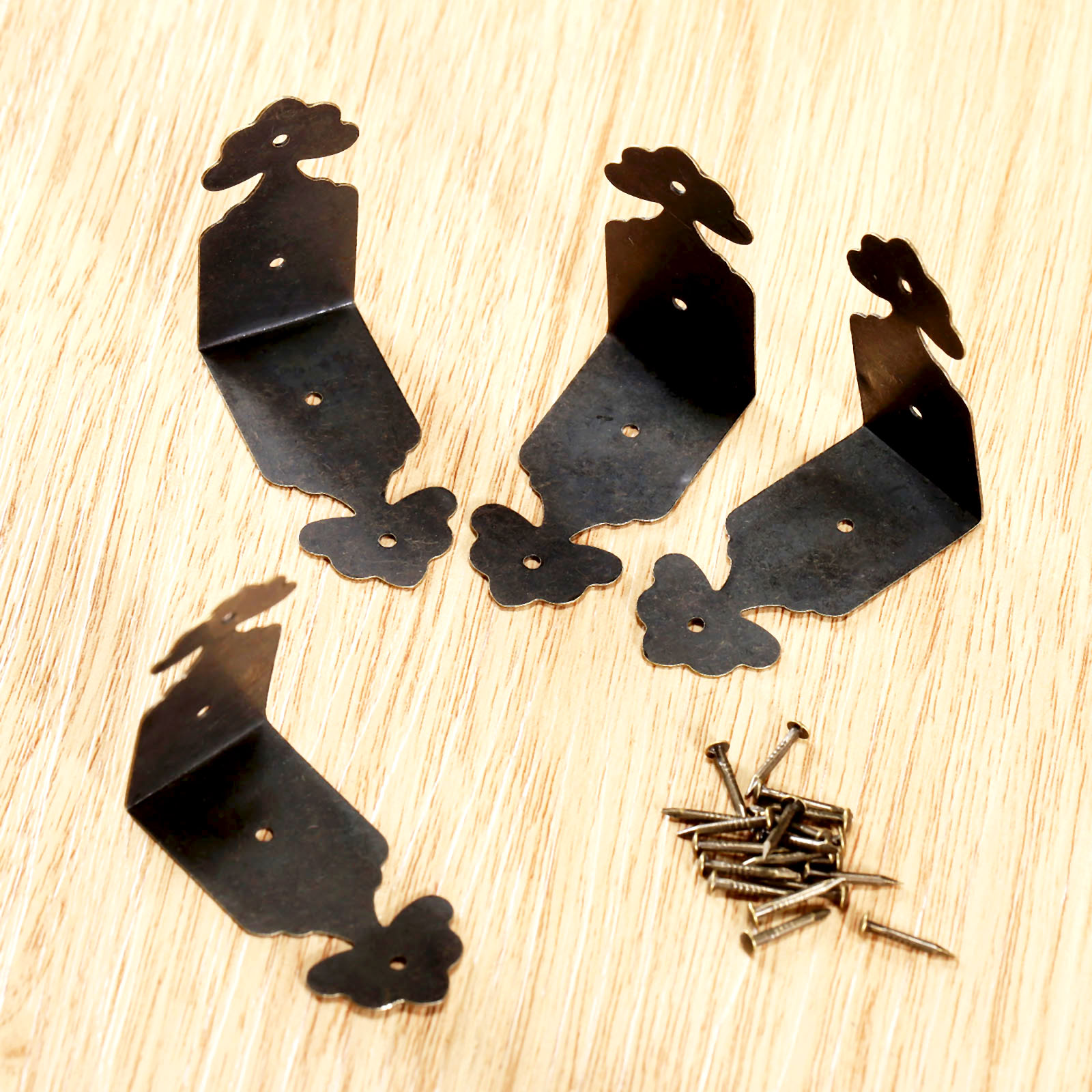 4pcs ตัวป้องกันมุมเหล็กดอกไม้  - Furniture Hardware Antique บทวิจารณ์และราคา