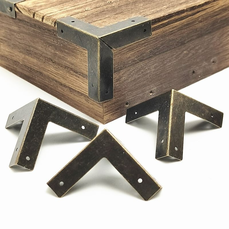 ชุดอุปกรณ์ป้องกันมุมกล่องเหล็ก - Furniture Hardware Antique บทวิจารณ์และราคา