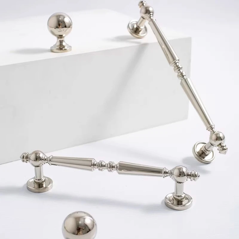 มือจับประตูตู้สไตล์ฝรั่งเศสโบร - Furniture Hardware High End บทวิจารณ์และราคา